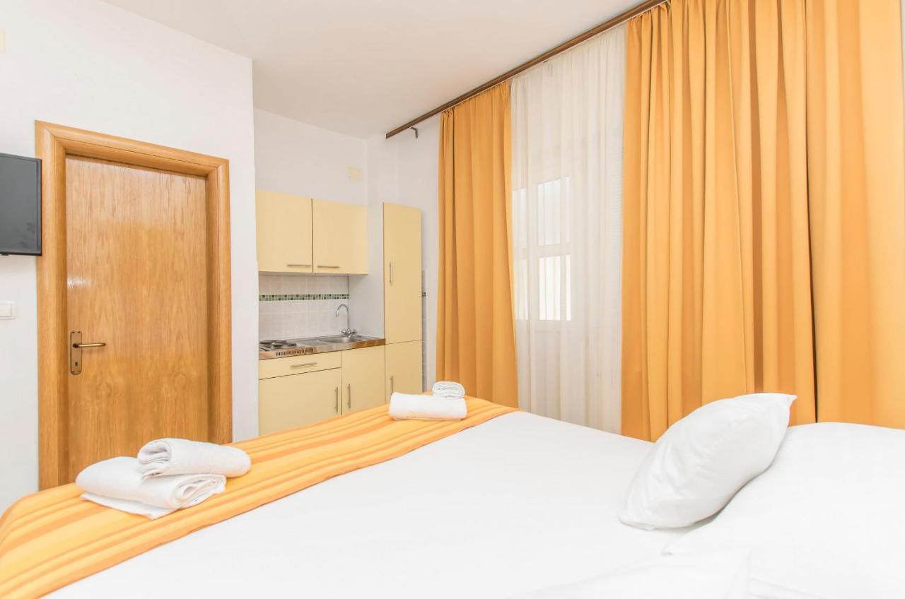 Apartments Blazica Vodice Exterior photo