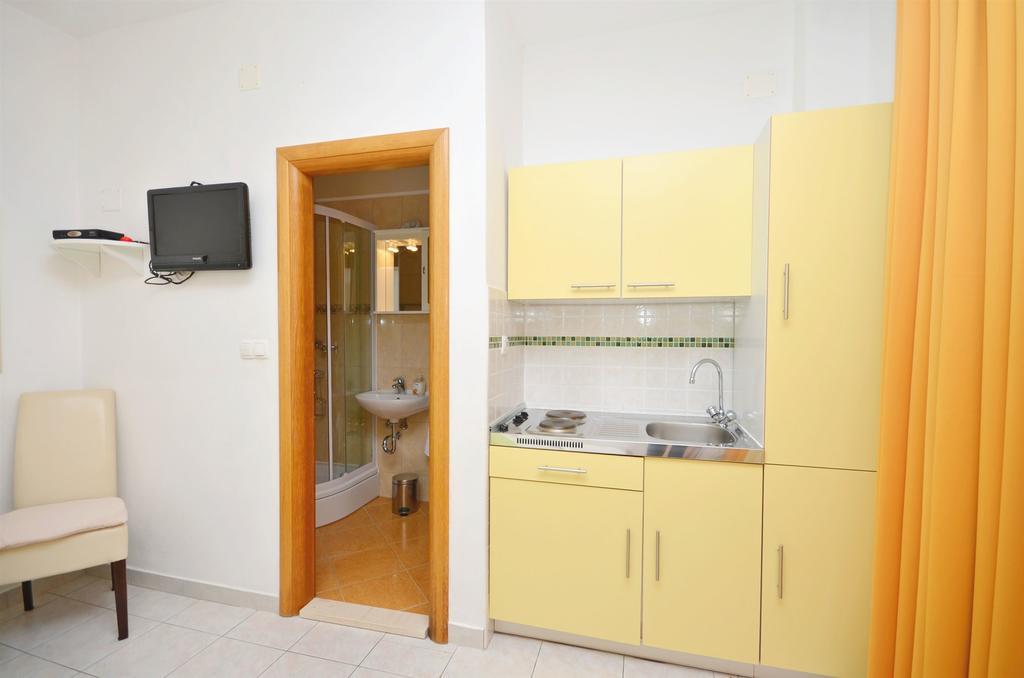 Apartments Blazica Vodice Exterior photo