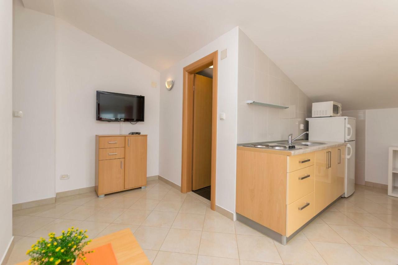 Apartments Blazica Vodice Exterior photo